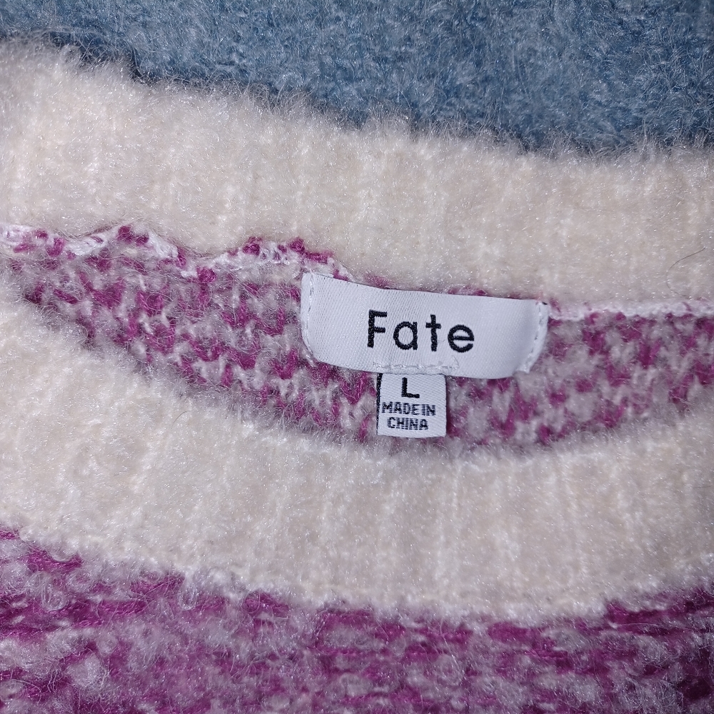 Ladies Large Sweater - Picture 5 of 7